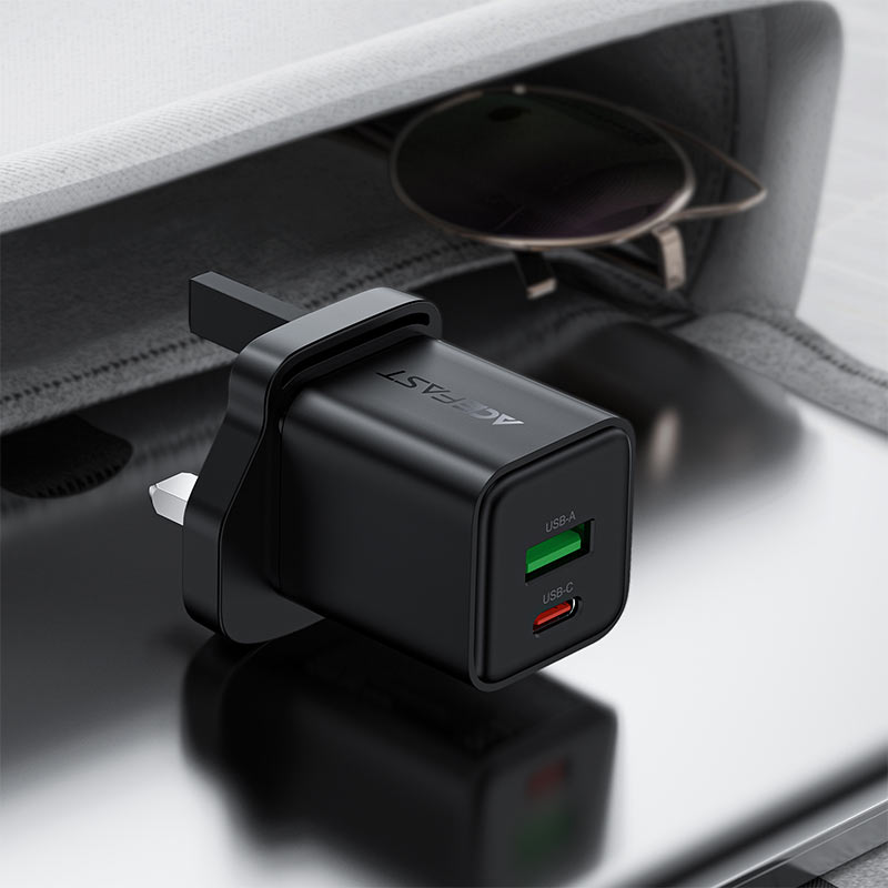 AceFast | 18493 | A127 | PD30W Gan (Usb C) Charger | UK | Black AceFast | 18493 | A127 | PD30W Gan (Usb C) Charger | UK | Black